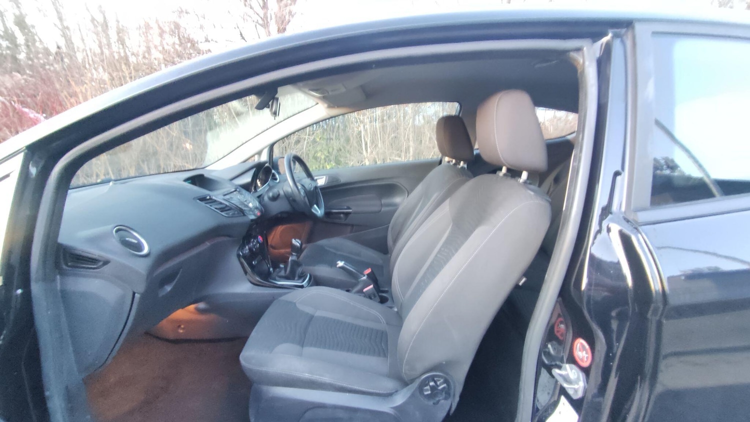 Used Ford Fiesta 2015 for sale - 77163272: Photo 10