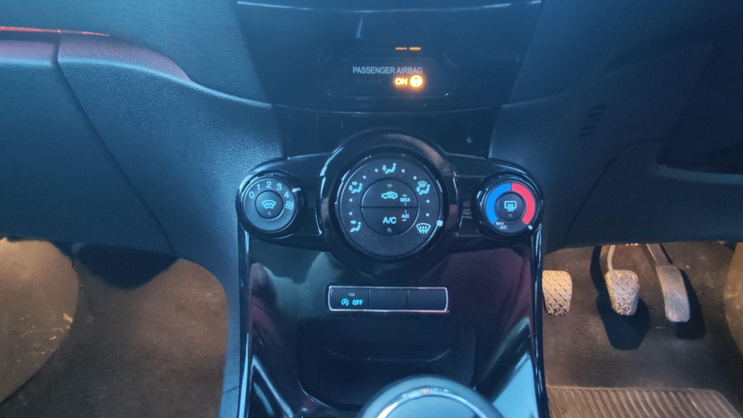 Used Ford Fiesta 2015 for sale - 77163272: Photo 12