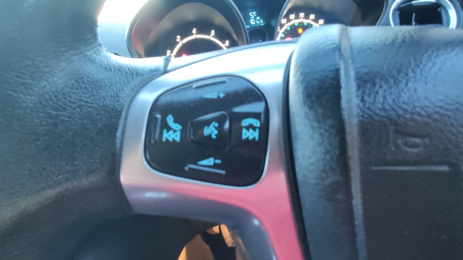 Used Ford Fiesta 2015 for sale - 77163272: Photo 15