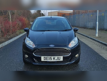 Used Ford Fiesta 2015 for sale - 77163272: Photo