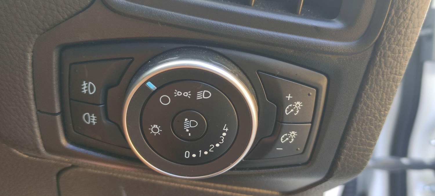 Used Ford Focus 2015 for sale - 77230267: Photo 14