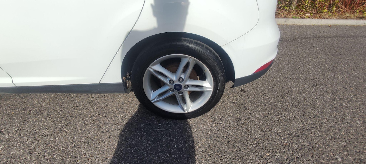 Used Ford Focus 2015 for sale - 77230267: Photo 19