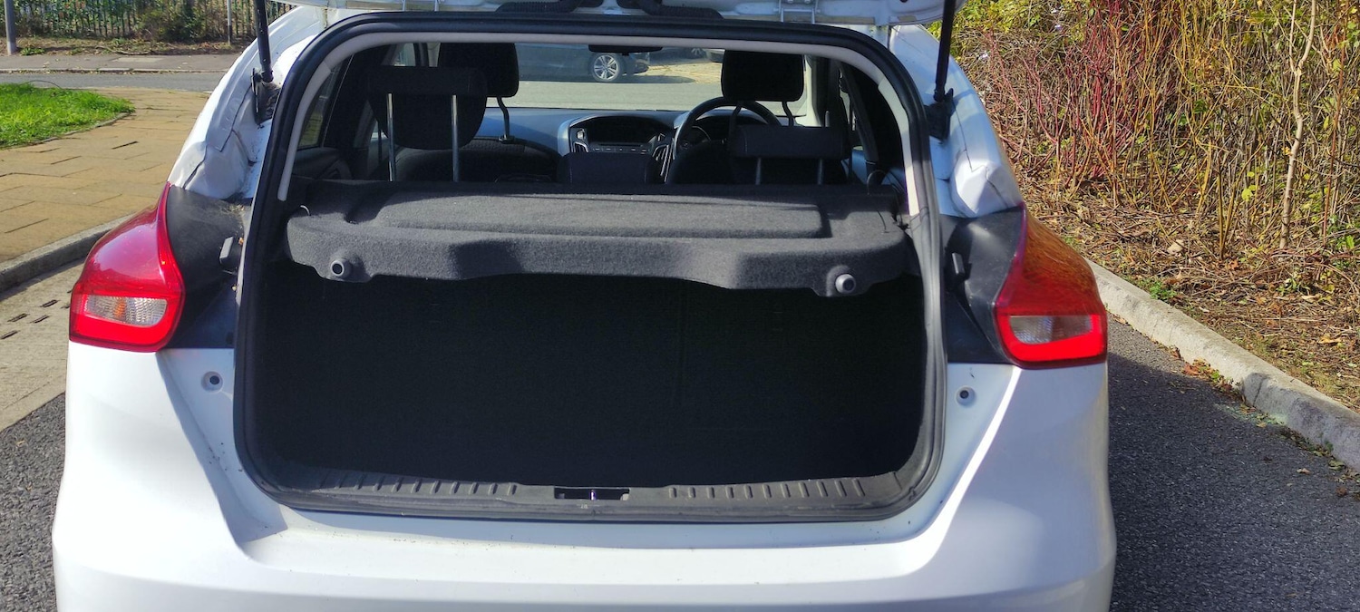 Used Ford Focus 2015 for sale - 77230267: Photo 20