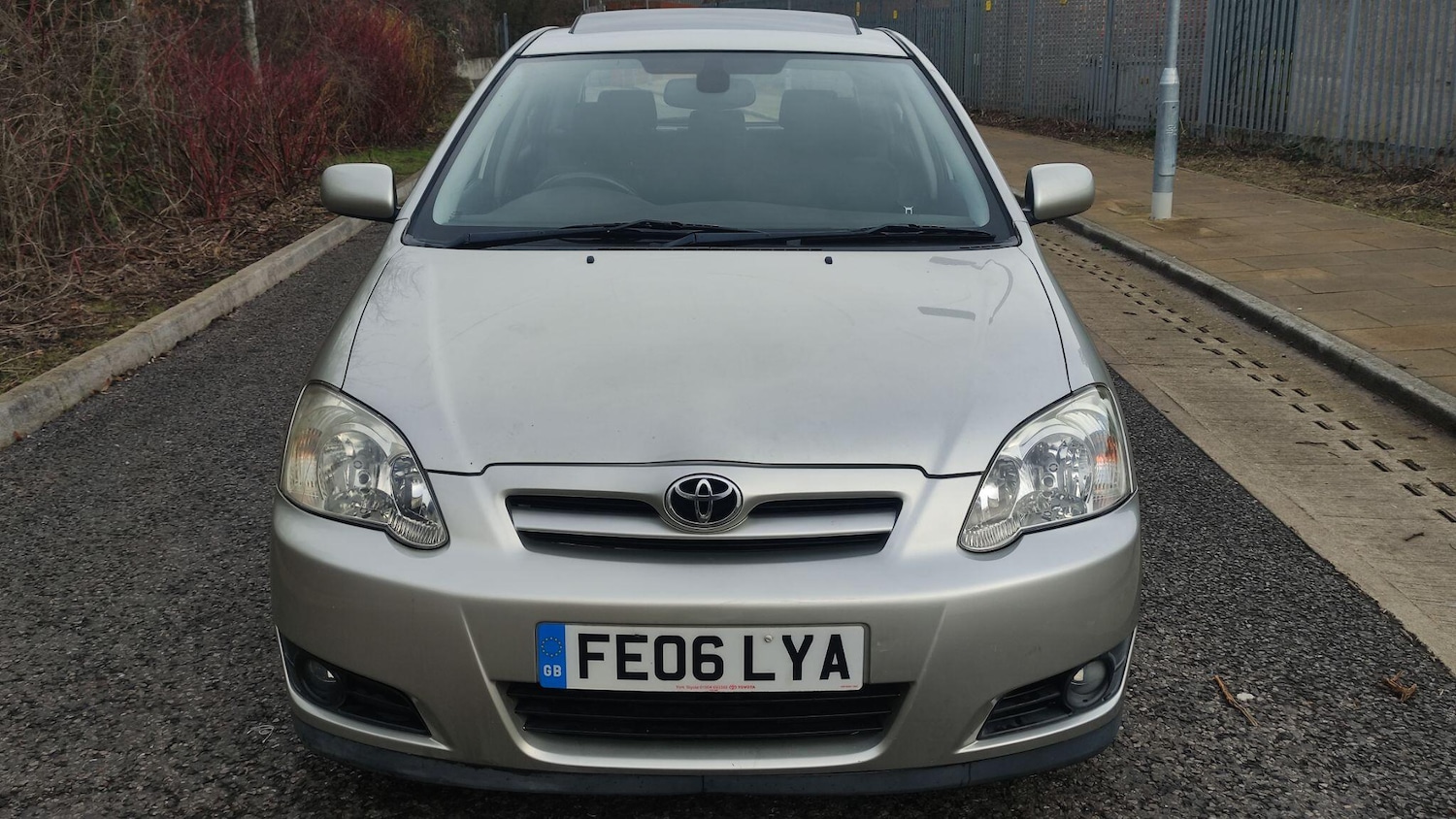 Used Toyota Corolla 2006 for sale - 77387489: Photo 2