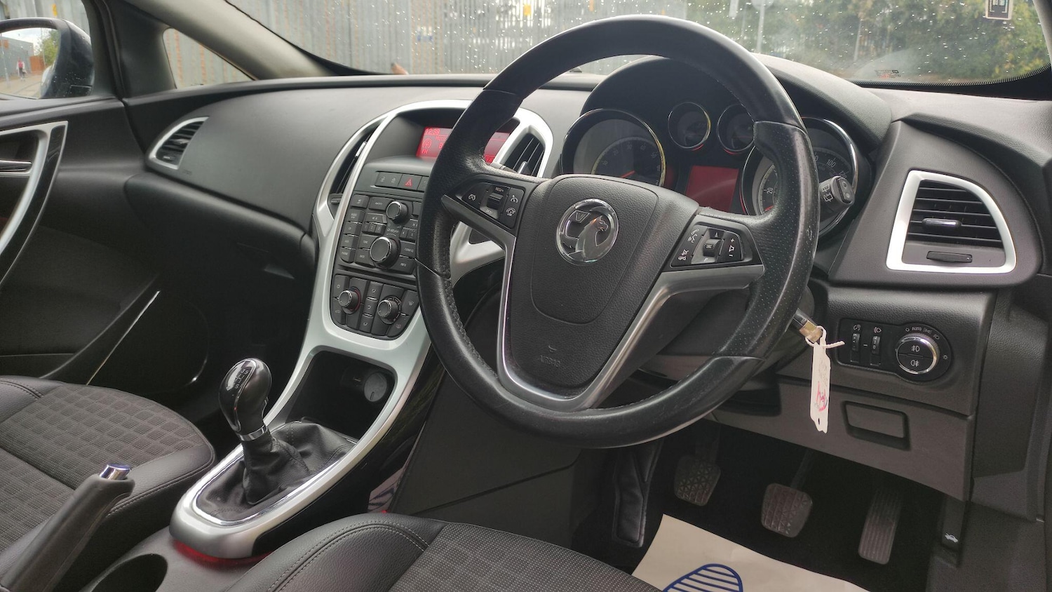 Used Vauxhall Astra GTC 2014 for sale - 76898457: Photo 10