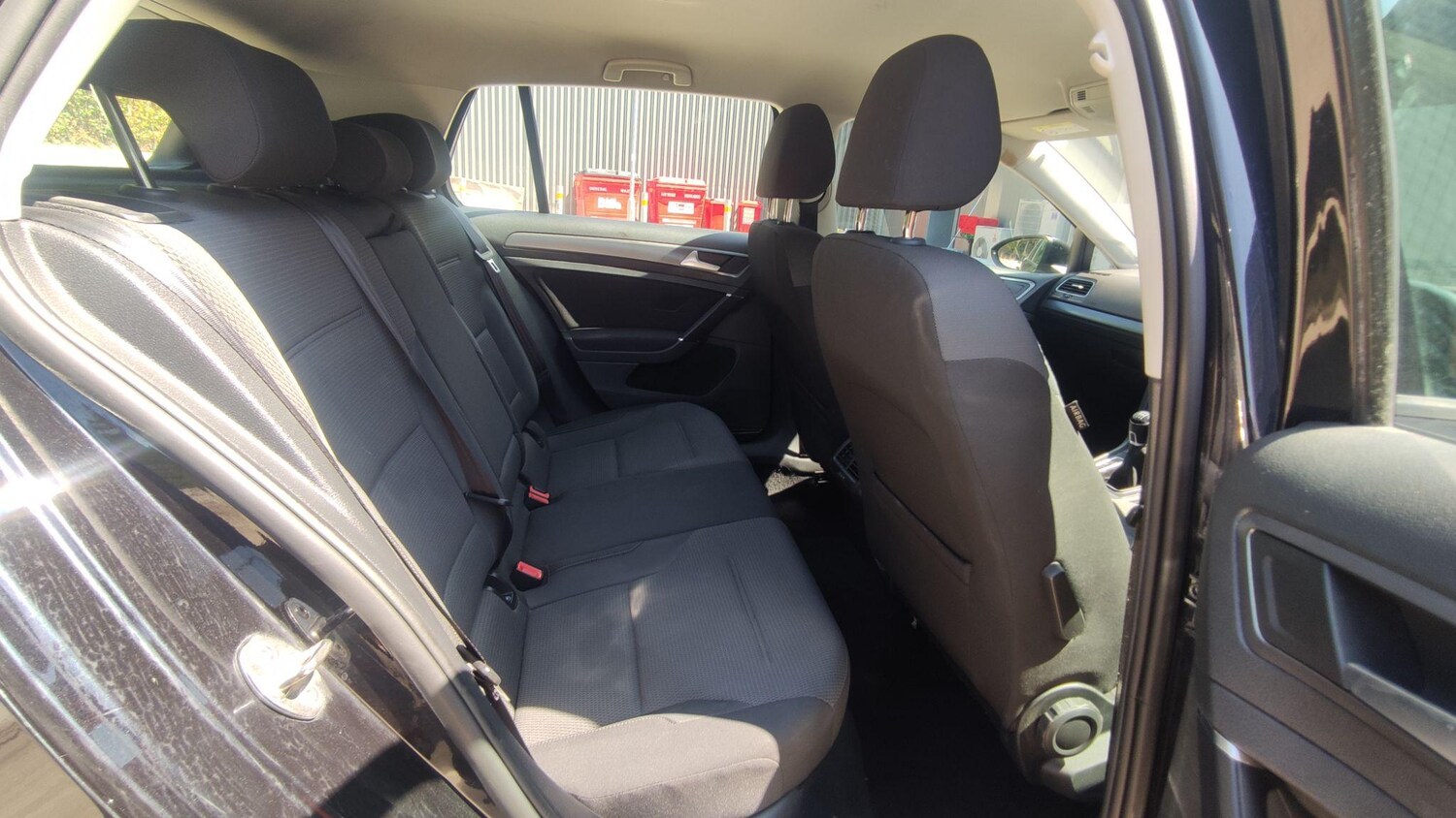 Used Volkswagen Golf 2017 for sale - 76561709: Photo 10