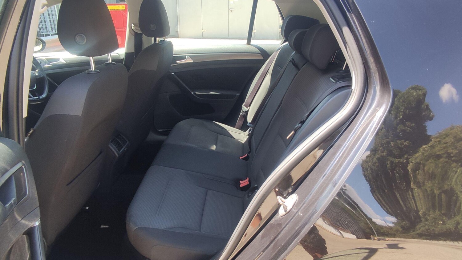 Used Volkswagen Golf 2017 for sale - 76561709: Photo 11