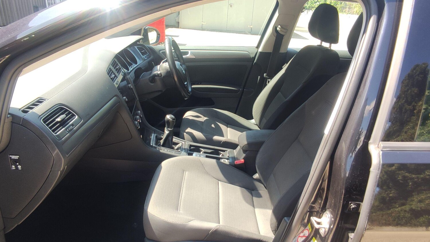 Used Volkswagen Golf 2017 for sale - 76561709: Photo 12