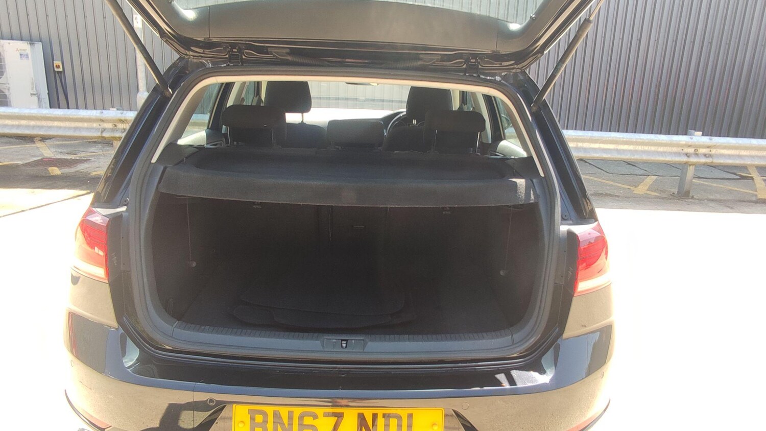 Used Volkswagen Golf 2017 for sale - 76561709: Photo 29