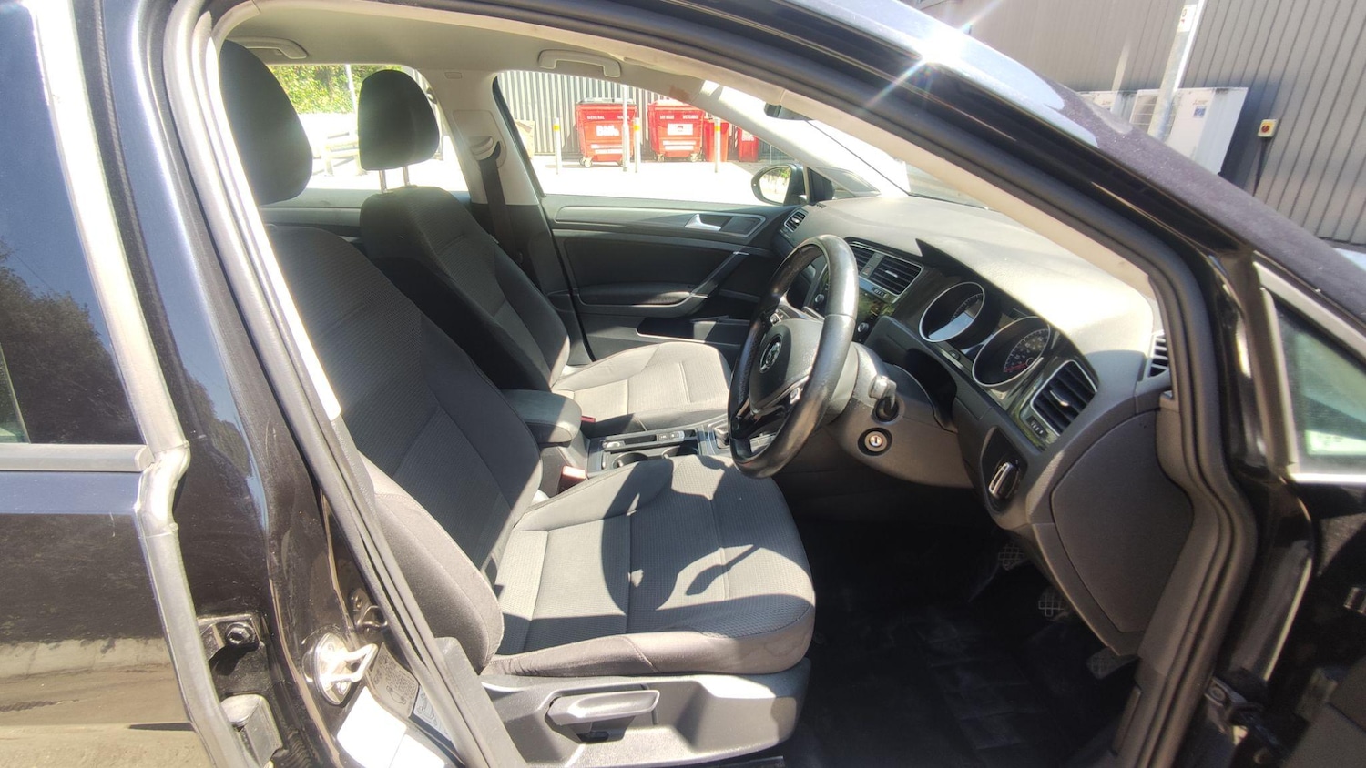 Used Volkswagen Golf 2017 for sale - 76561709: Photo 8