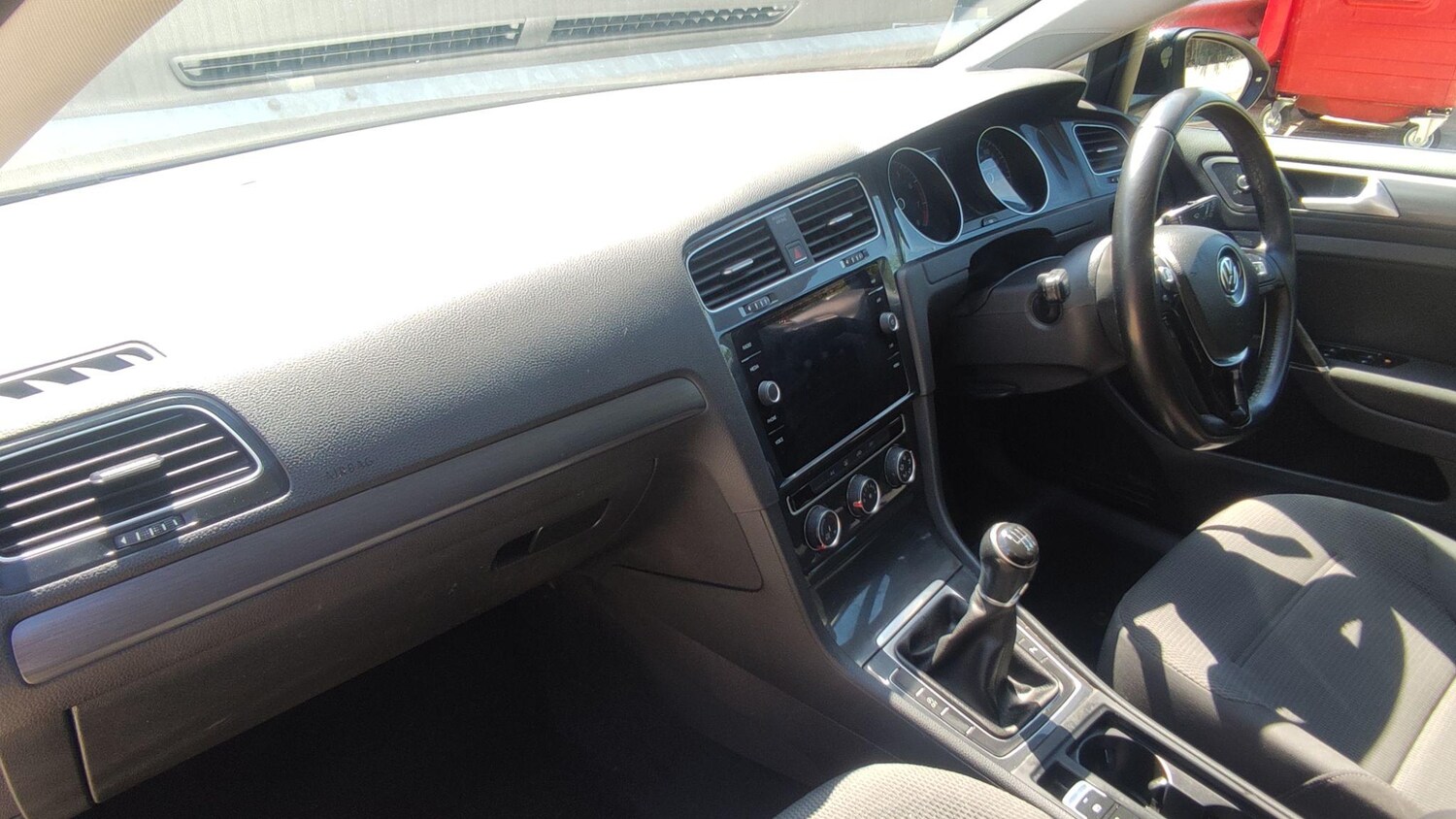 Used Volkswagen Golf 2017 for sale - 76561709: Photo 9