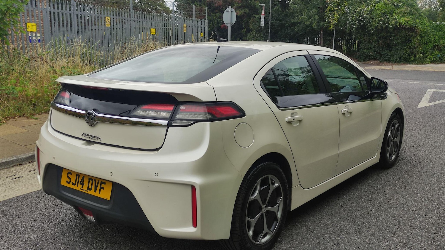 Used Vauxhall Ampera 2014 for sale - 76562514: Photo 6