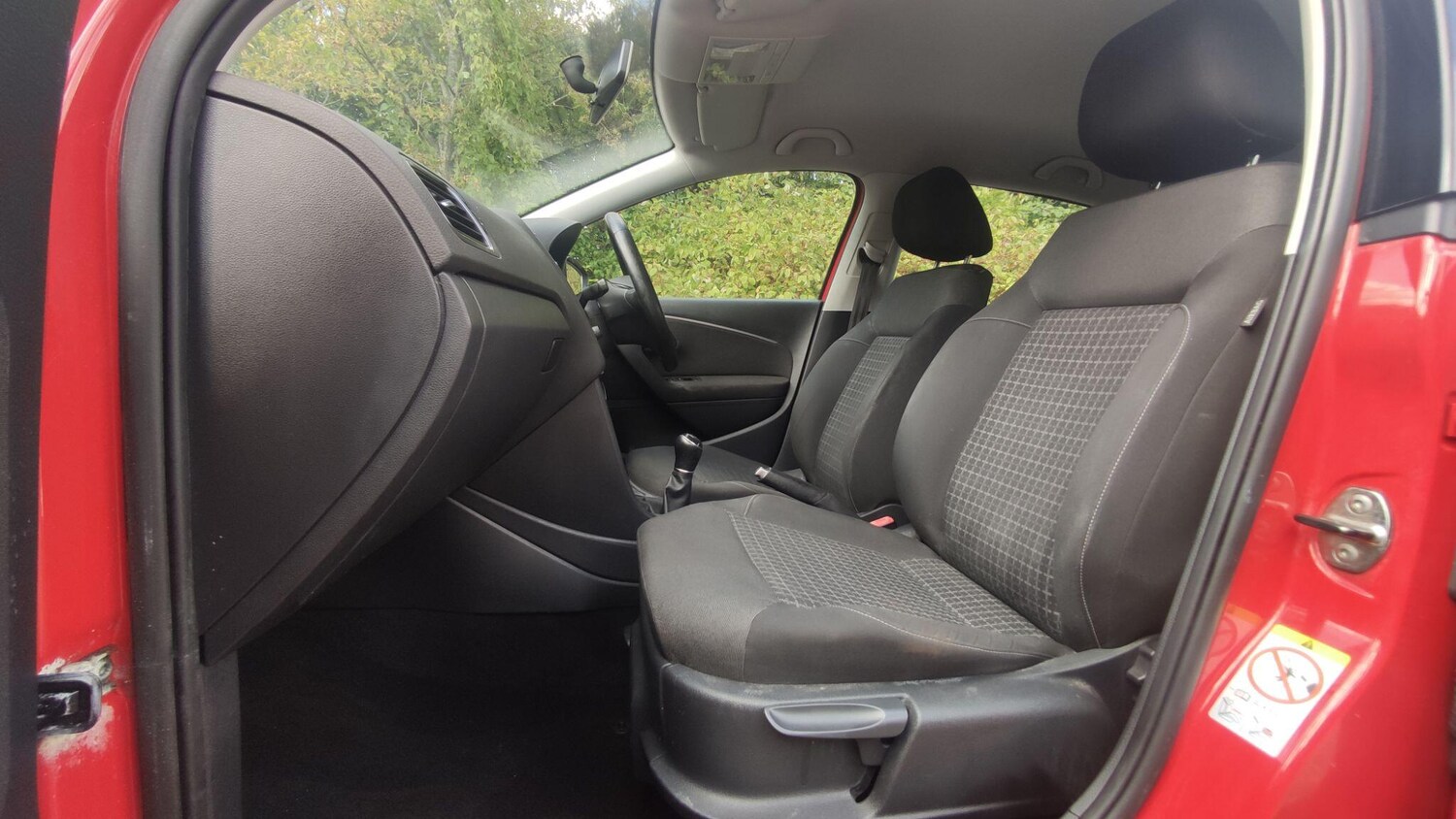 Used Volkswagen Polo 2014 for sale - 76560886: Photo 13