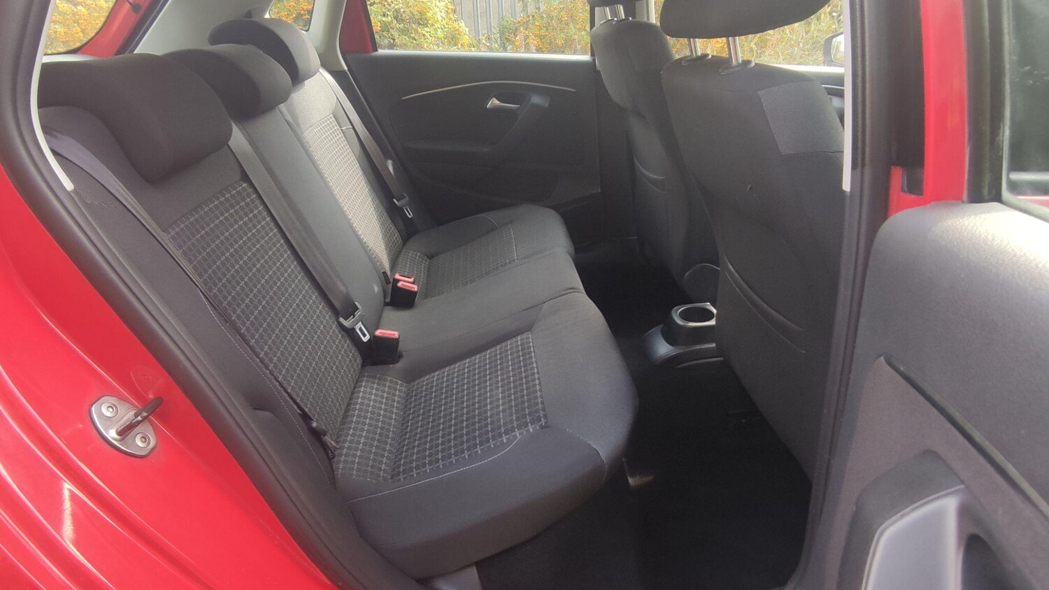 Used Volkswagen Polo 2014 for sale - 76560886: Photo 16