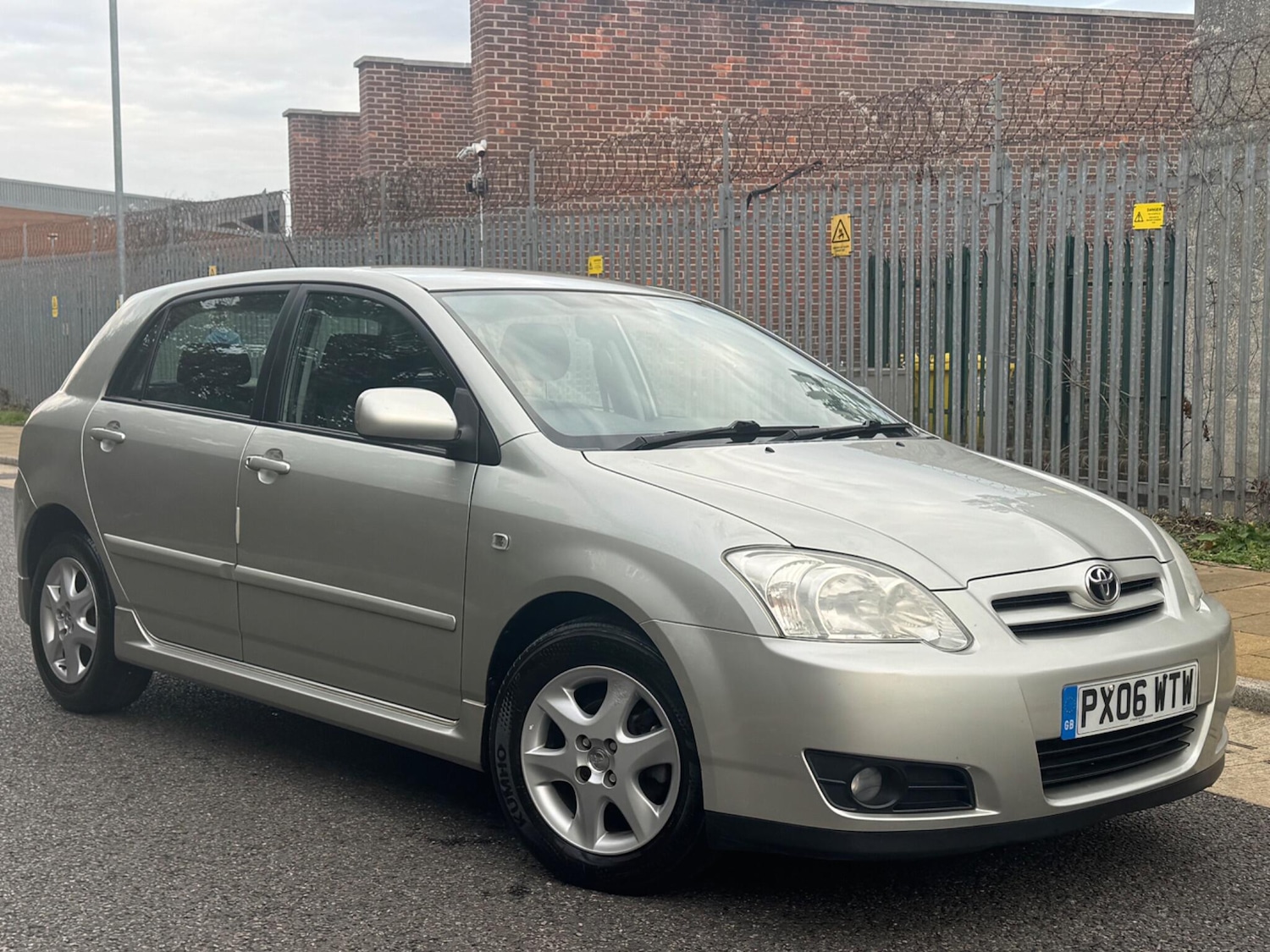 Used Toyota Corolla 2006 for sale - 76561550: Photo 1