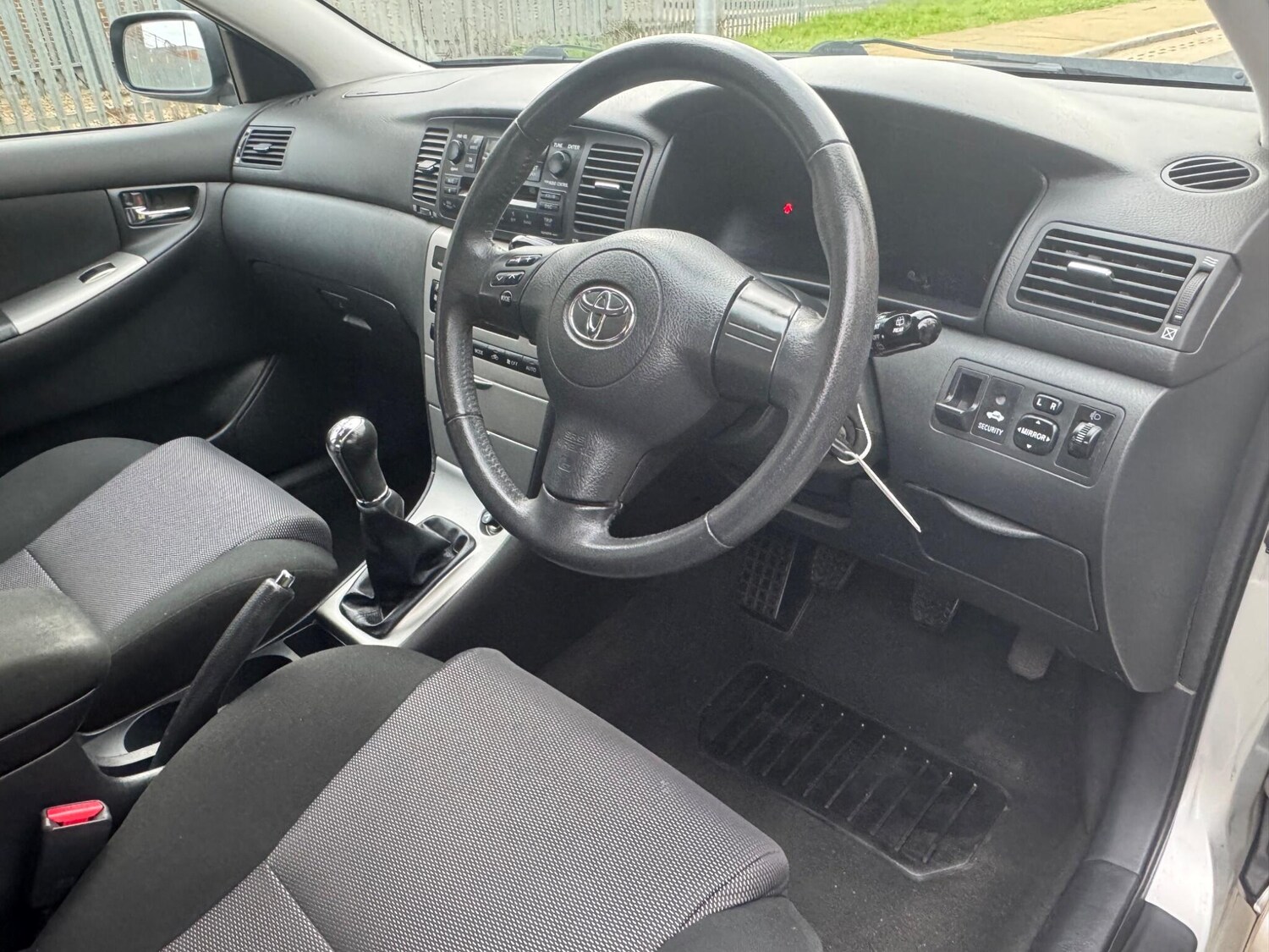 Used Toyota Corolla 2006 for sale - 76561550: Photo 10