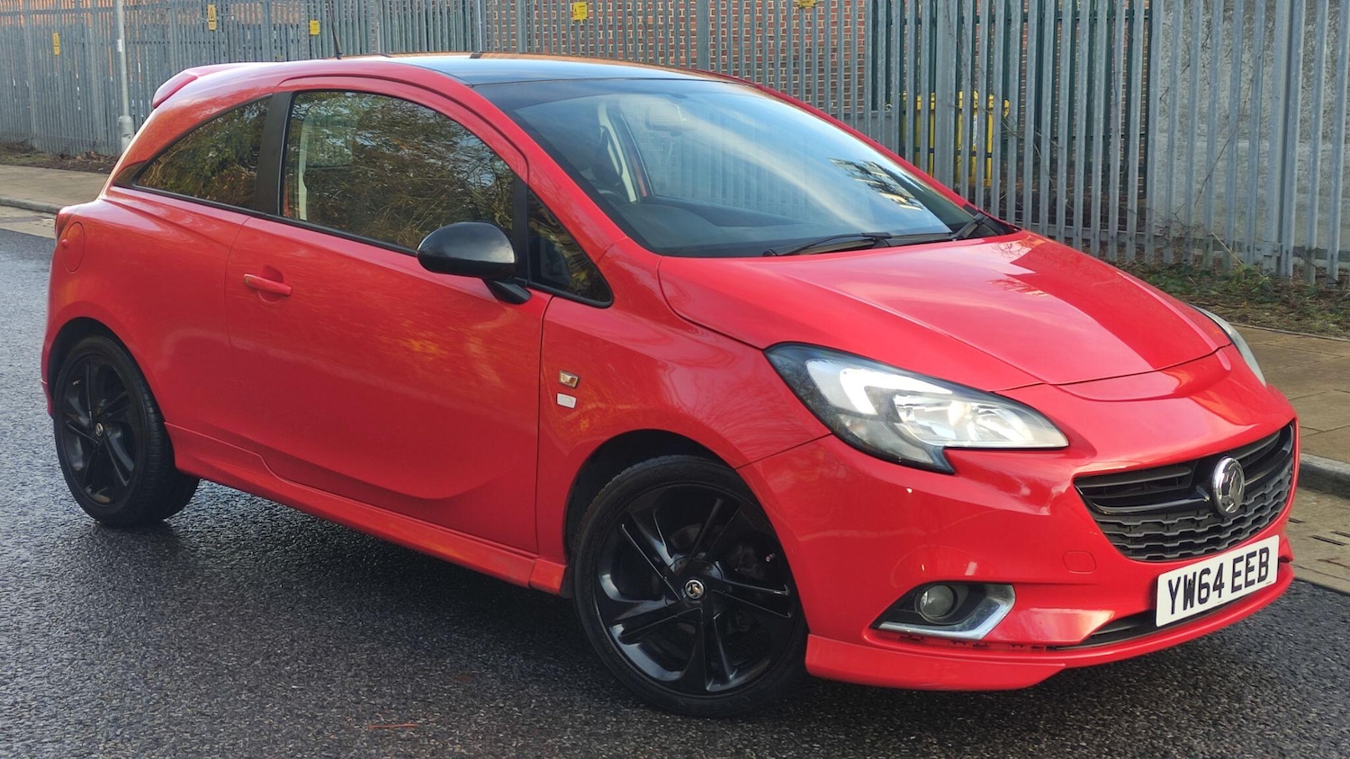 Used Vauxhall Corsa 2015 for sale - 76976424: Photo 2