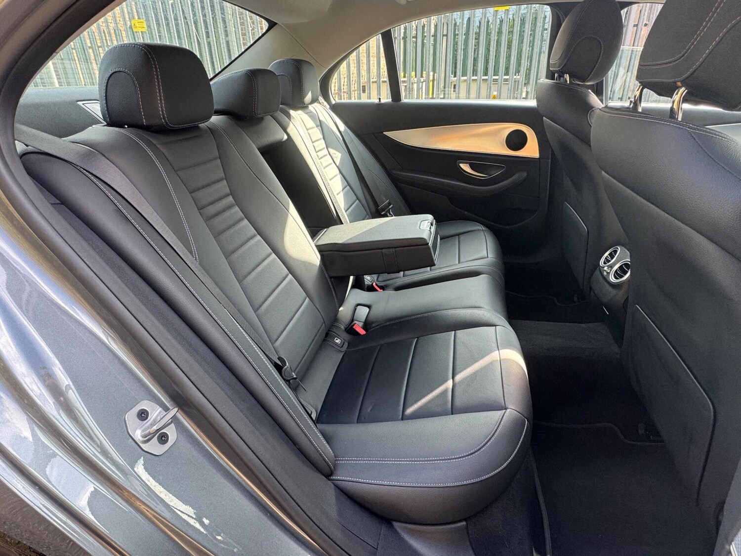 Used Mercedes-Benz E Class 2020 for sale - 76561743: Photo 17