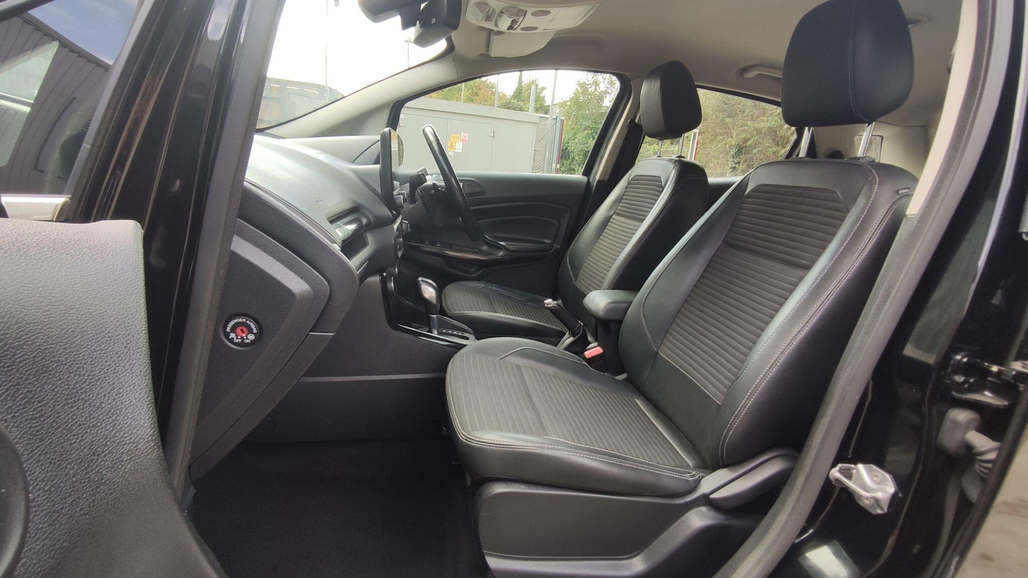 Used Ford Ecosport 2018 for sale - 76936213: Photo 17