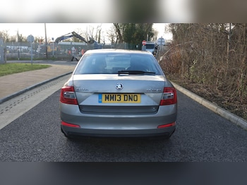 Used Skoda Octavia 2013 for sale - 77344604: Photo