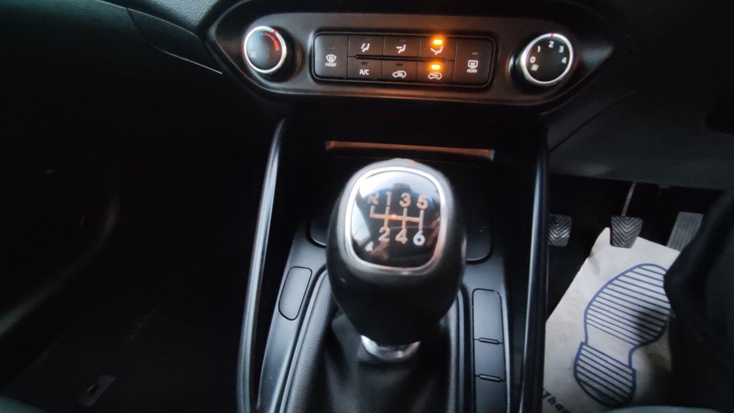 Used Kia Carens for sale - 77495957: Photo 18