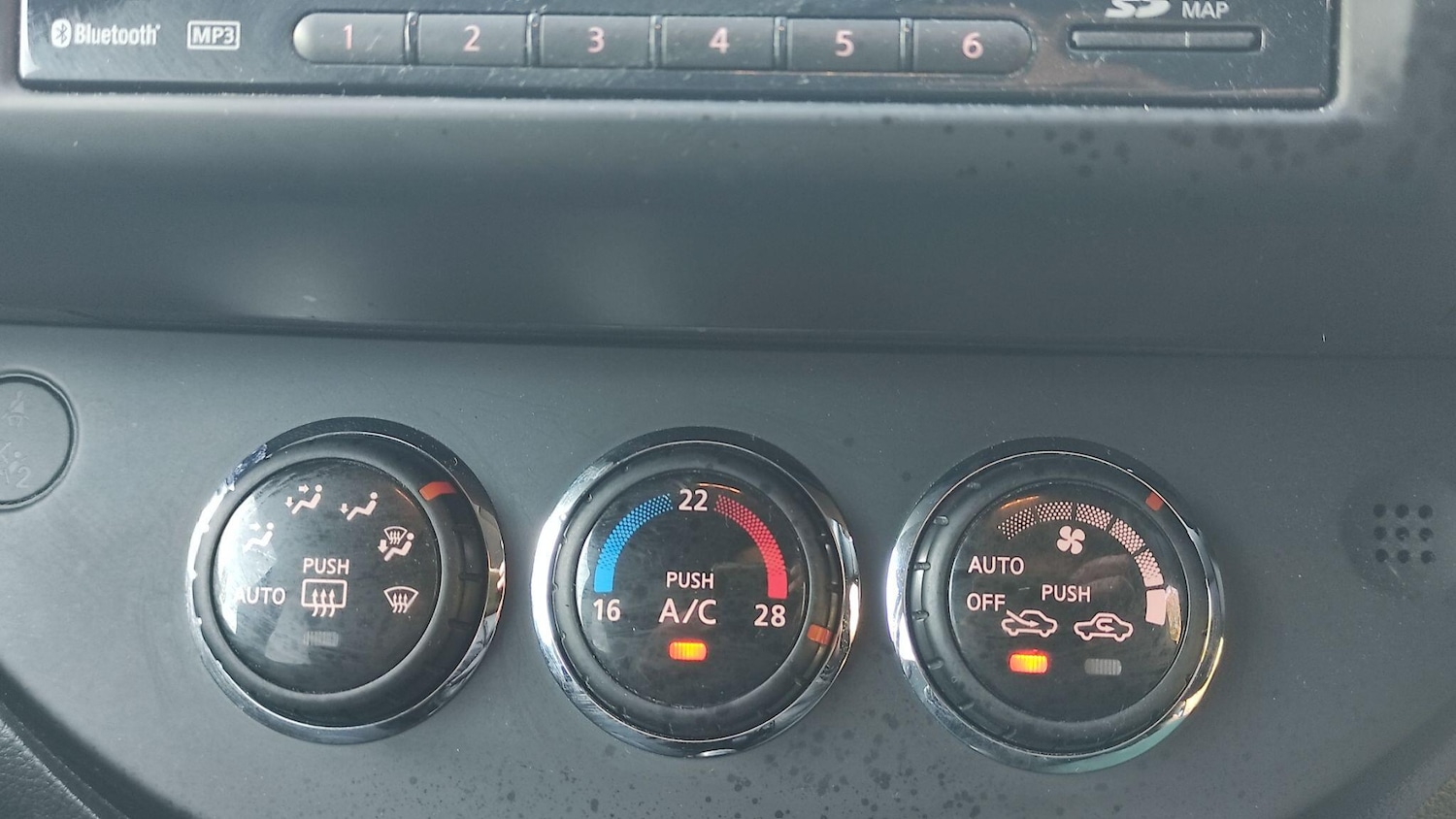 Used Nissan Note 2012 for sale - 76771940: Photo 18