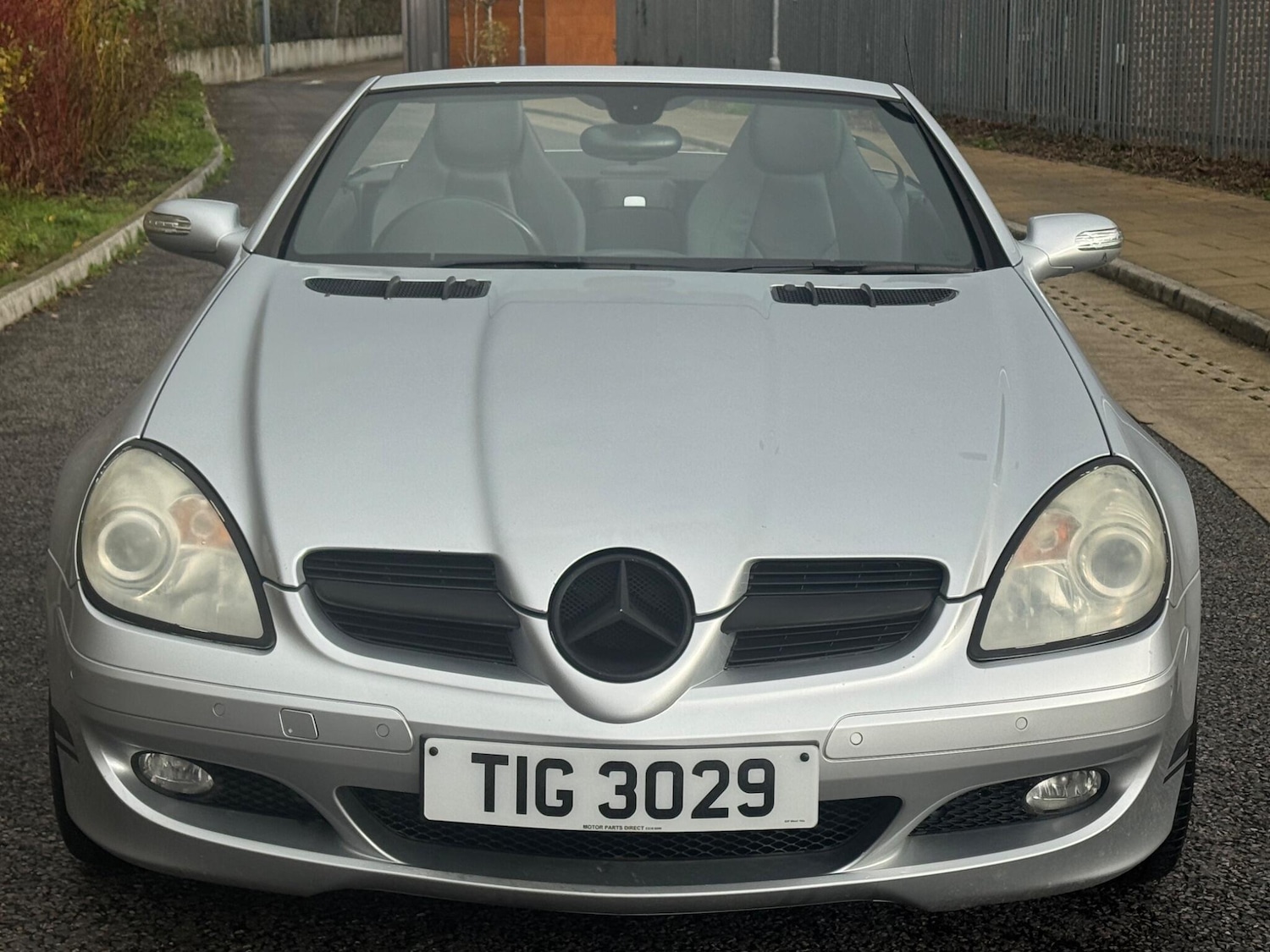 Used Mercedes-Benz SLK 2005 for sale - 77479576: Photo 2