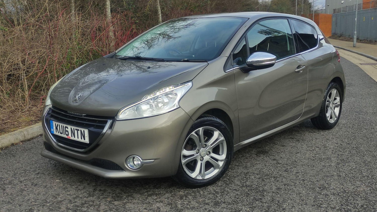 Used Peugeot 208 2016 for sale - 77633189: Photo 1