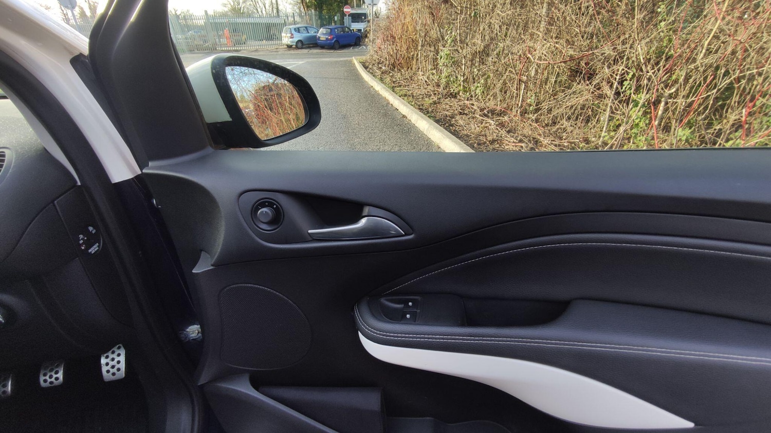 Used Vauxhall ADAM 2013 for sale - 77238475: Photo 25