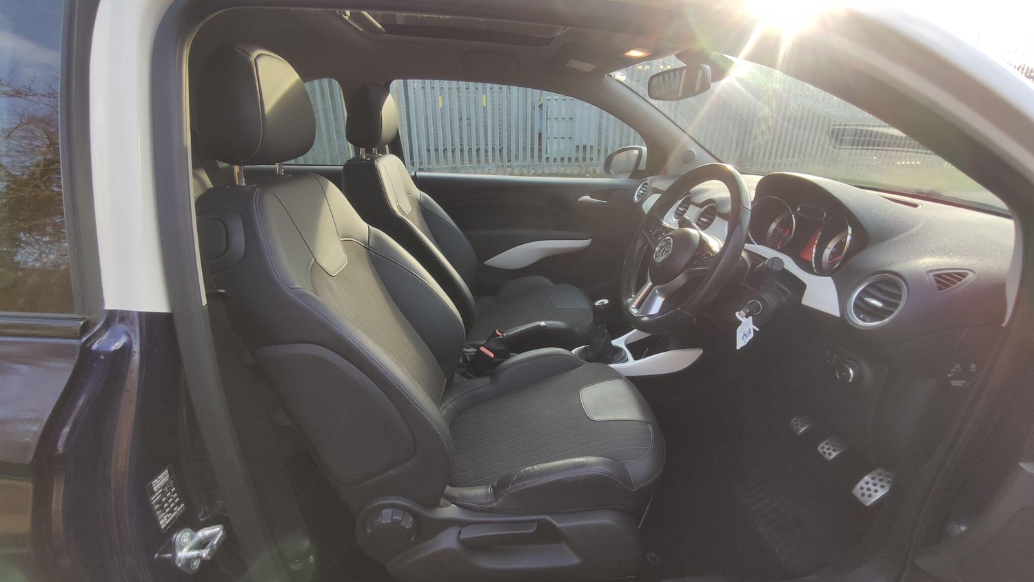 Used Vauxhall ADAM 2013 for sale - 77238475: Photo 9