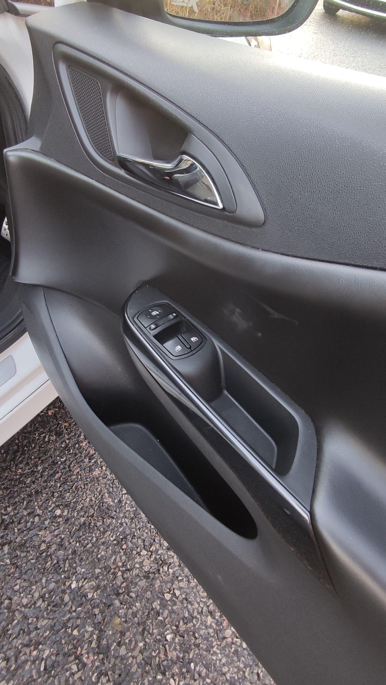 Used Vauxhall Corsa 2017 for sale - 77109153: Photo 24