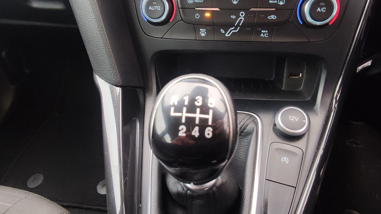 Used Ford Focus 2017 for sale - 77109360: Photo 18