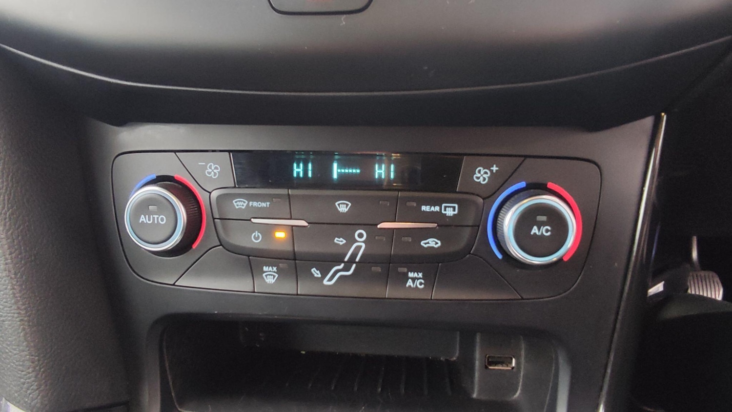 Used Ford Focus 2017 for sale - 77109360: Photo 20