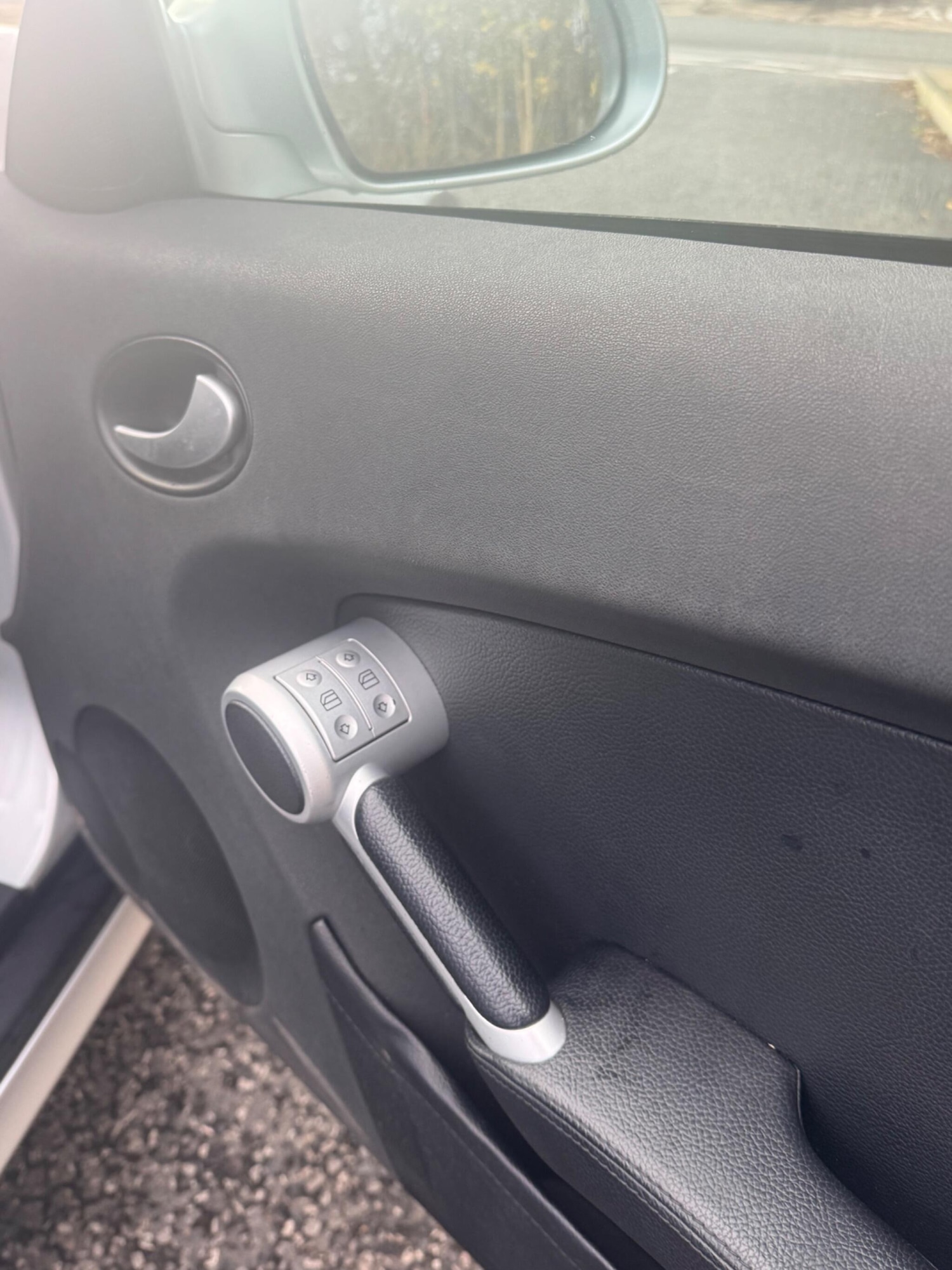 Used Mercedes-Benz SLK 2005 for sale - 76592587: Photo 25