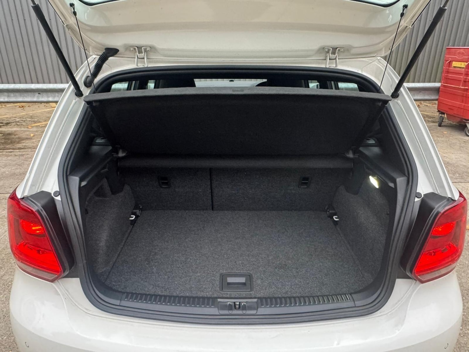 Used Volkswagen Polo 2025 for sale - 76561768: Photo 8