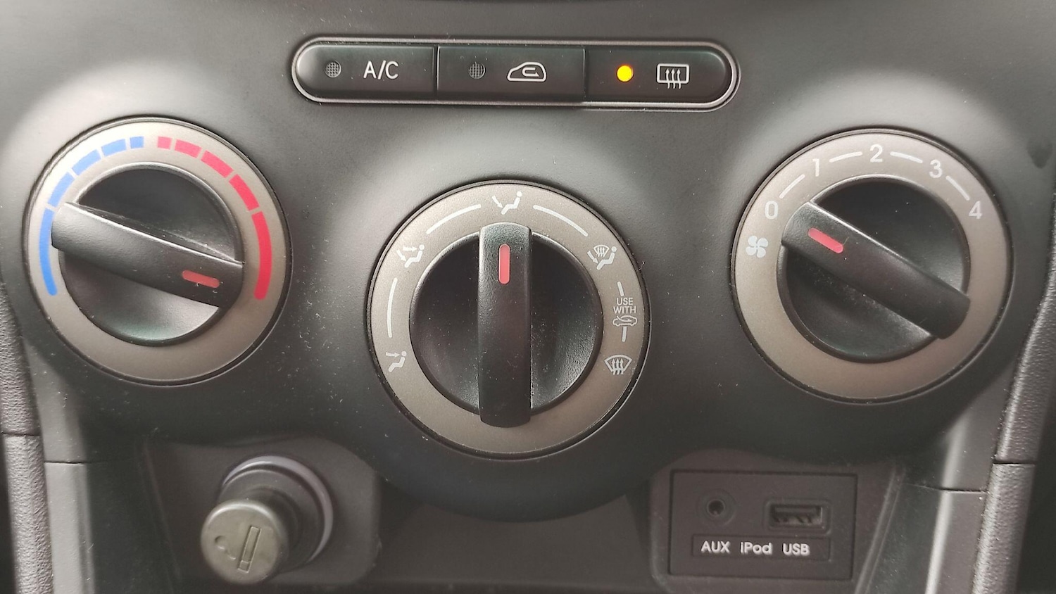 Used Hyundai i10 for sale - 77705567: Photo 14