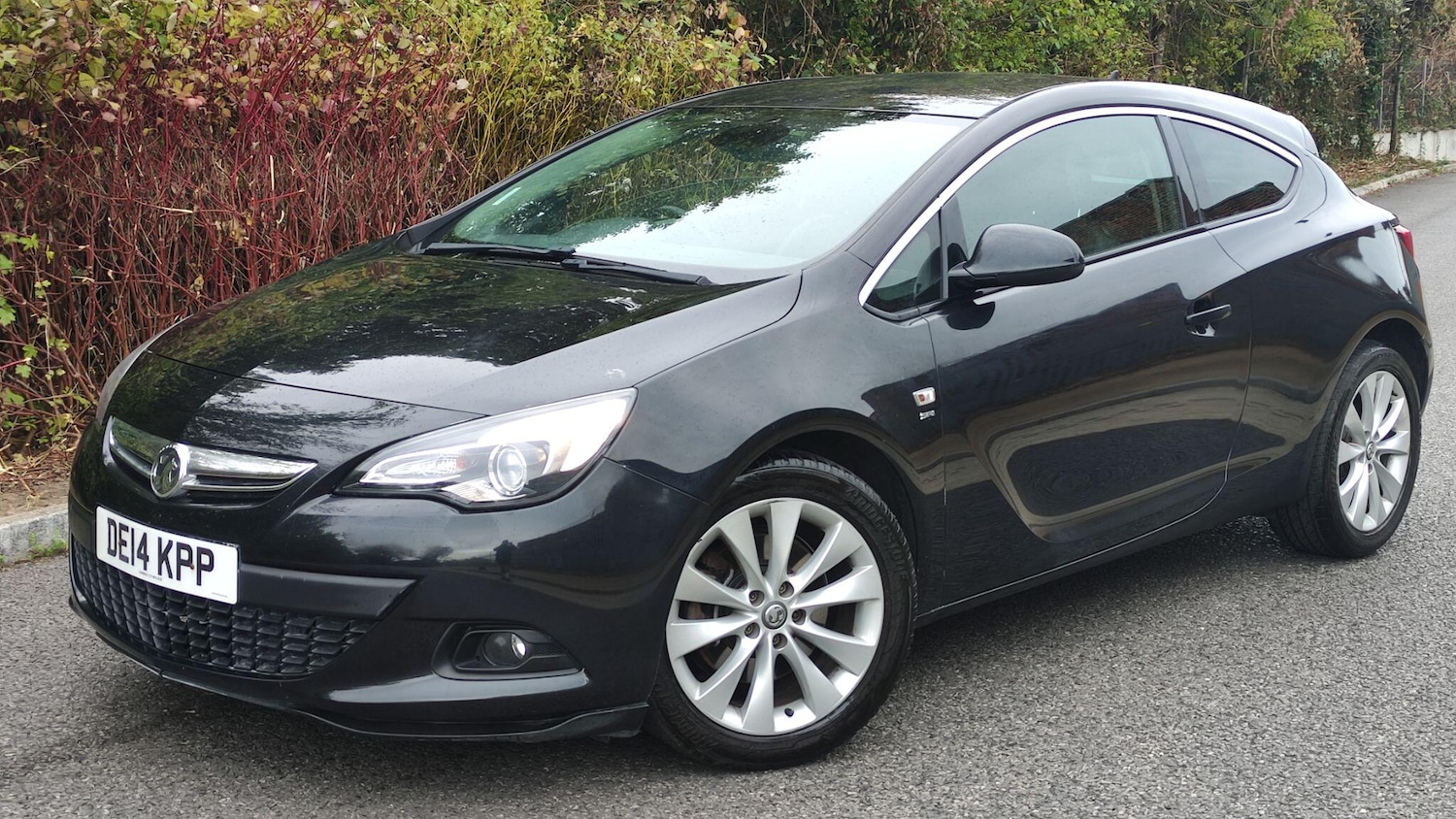 Used Vauxhall Astra GTC 2014 for sale - 76560935: Photo 1