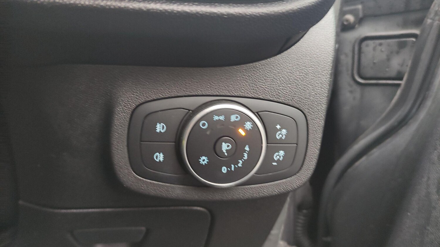 Used Ford Fiesta 2018 for sale - 77468184: Photo 26