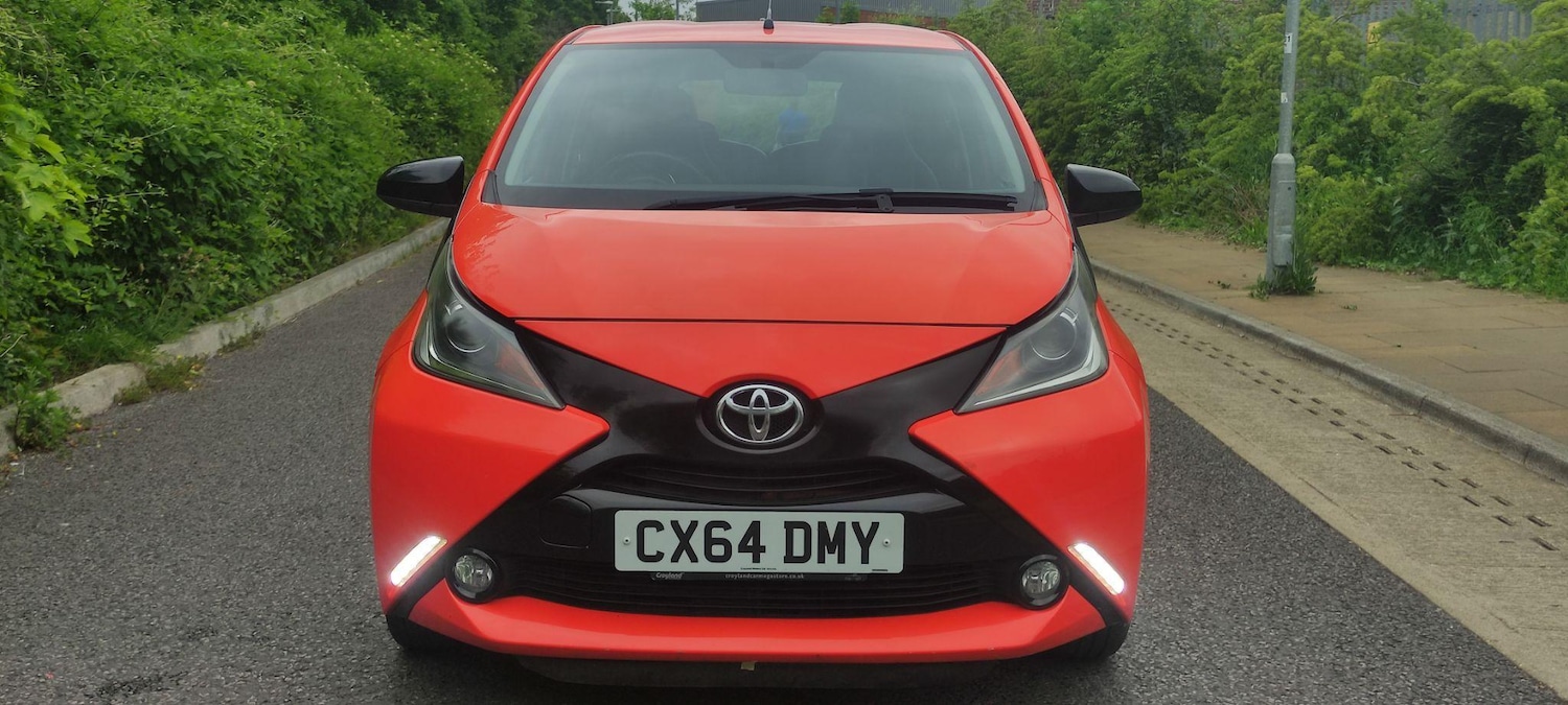Used Toyota AYGO 2014 for sale - 76560964: Photo 2