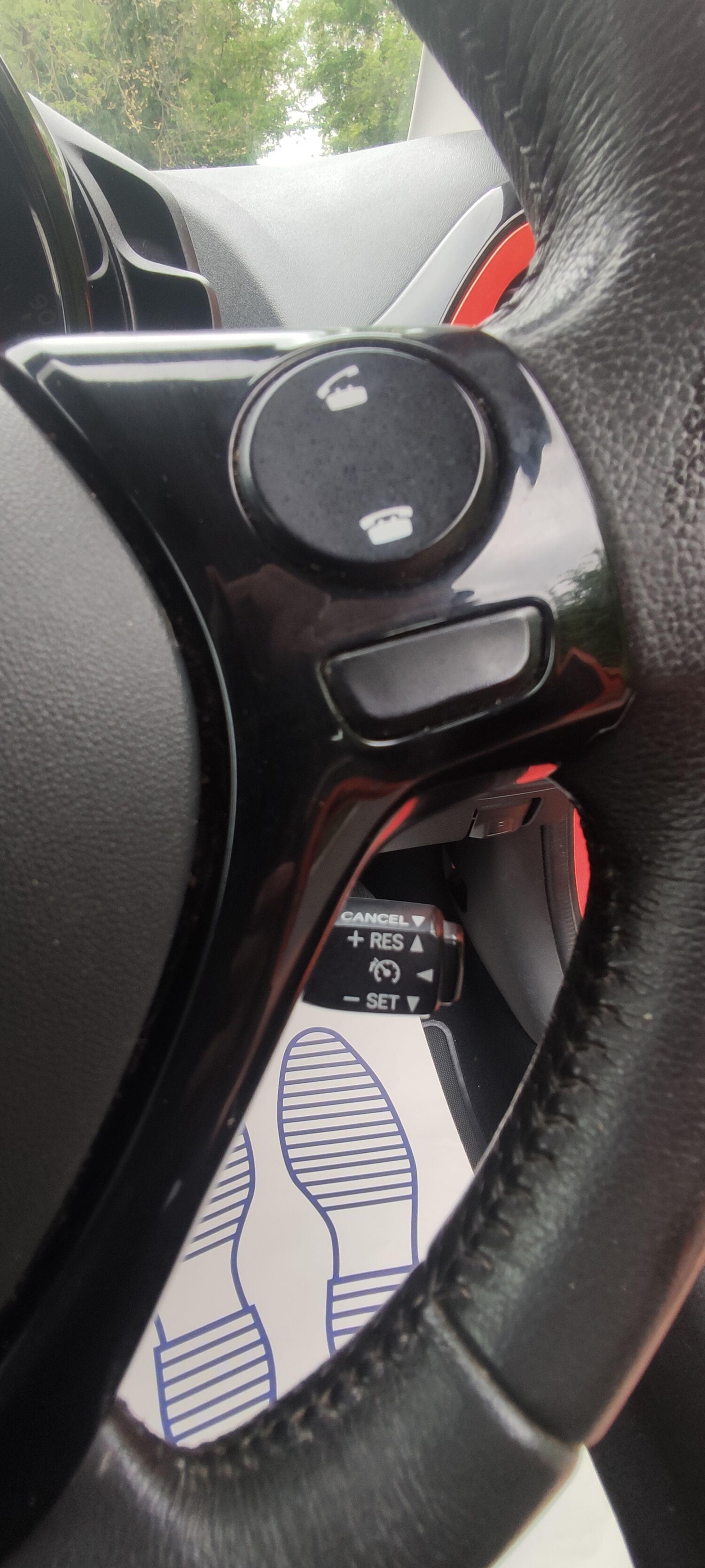 Used Toyota AYGO 2014 for sale - 76560964: Photo 23