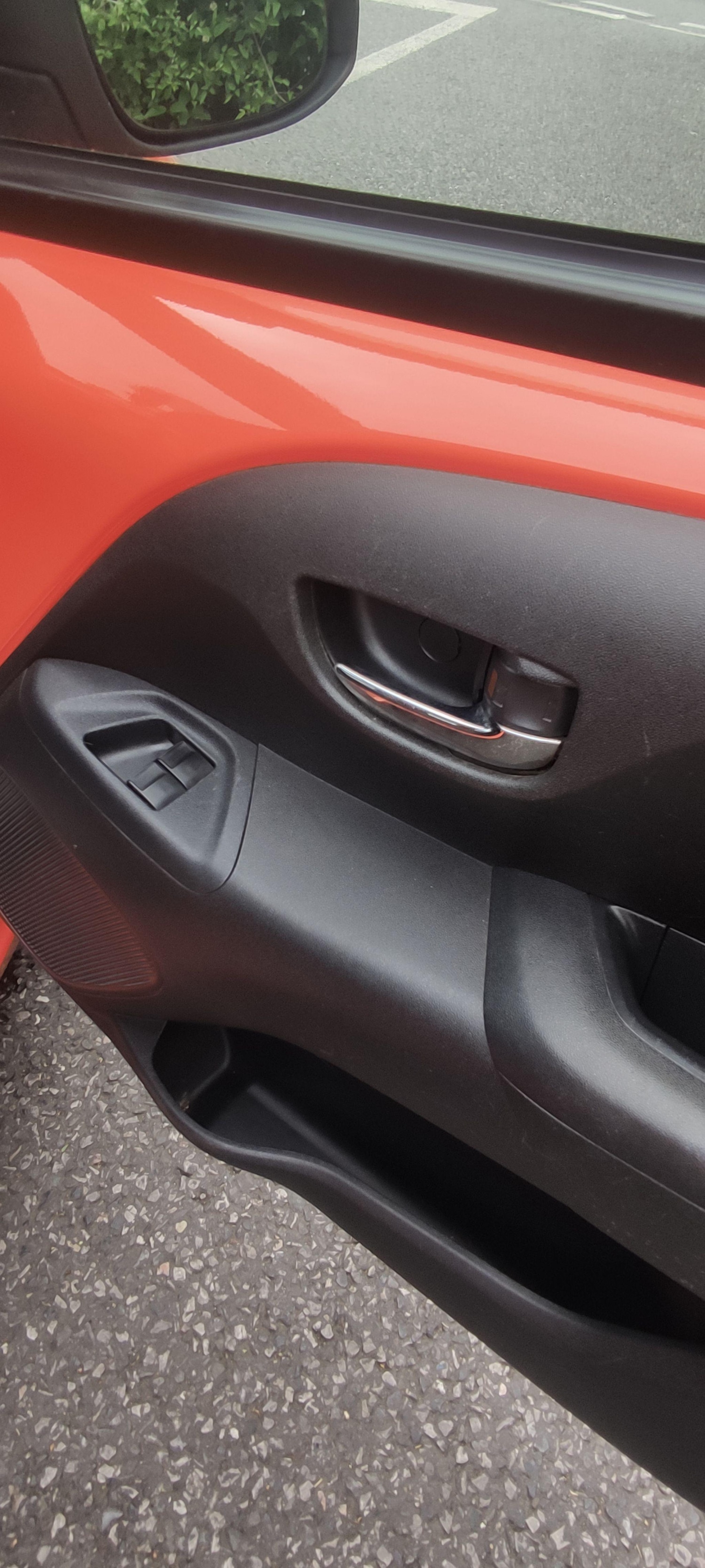 Used Toyota AYGO 2014 for sale - 76560964: Photo 25