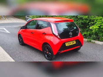 Used Toyota AYGO 2014 for sale - 76560964: Photo