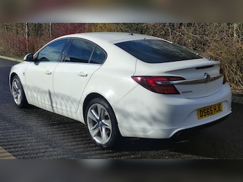 Used Vauxhall Insignia 2015 for sale - 77510376: Photo