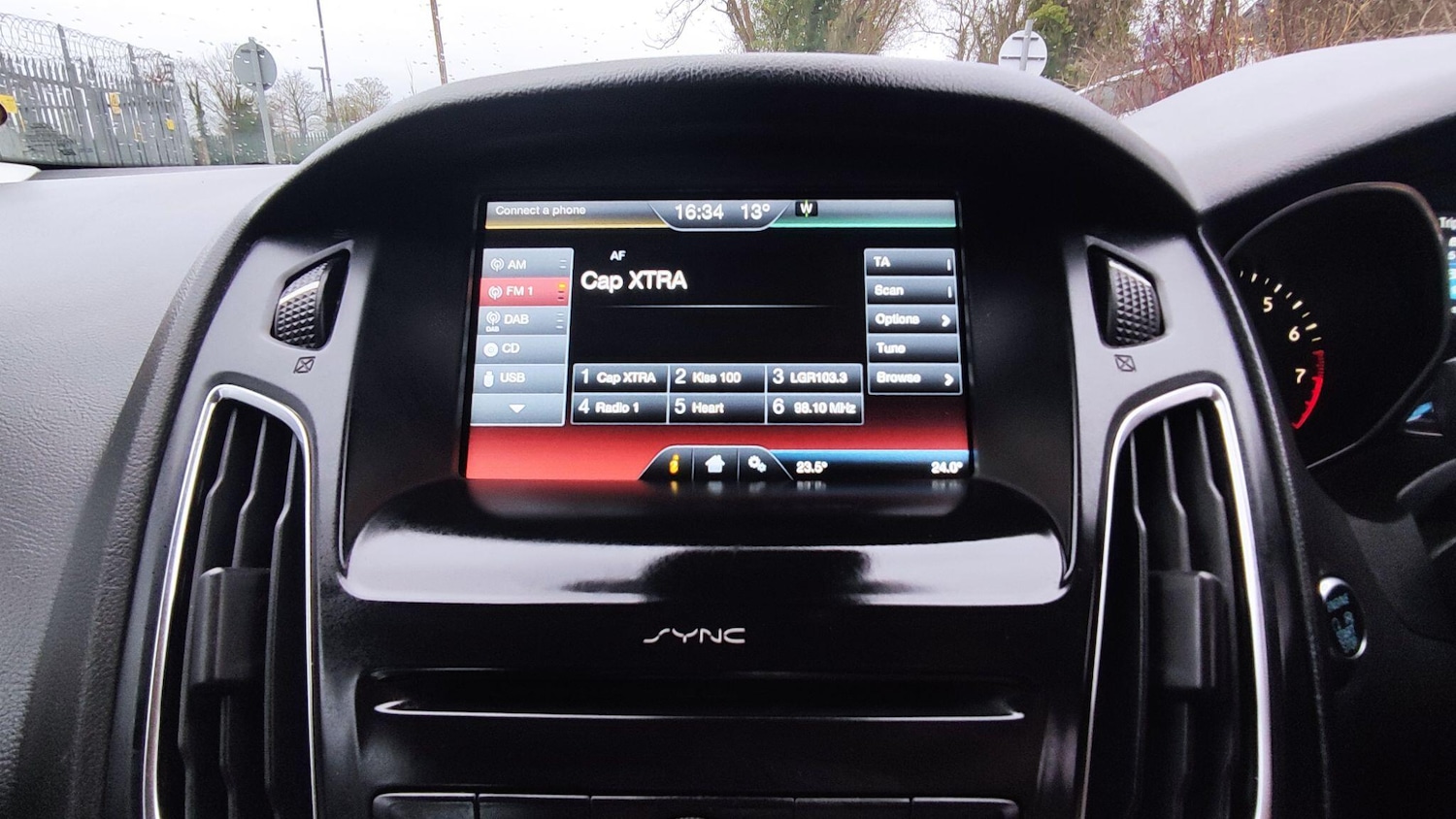 Used Ford Focus 2015 for sale - 77633892: Photo 14