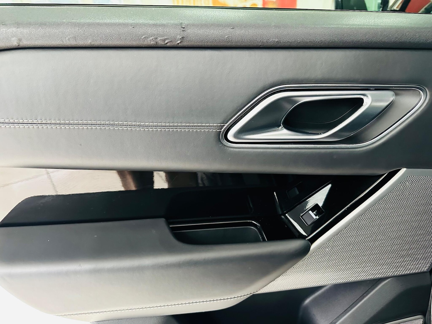 Used Land Rover Range Rover Velar for sale - 77238627: Photo 27