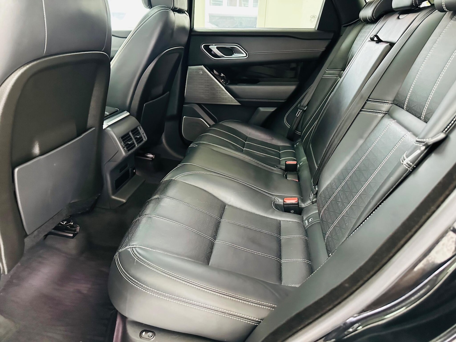 Used Land Rover Range Rover Velar for sale - 77238627: Photo 28