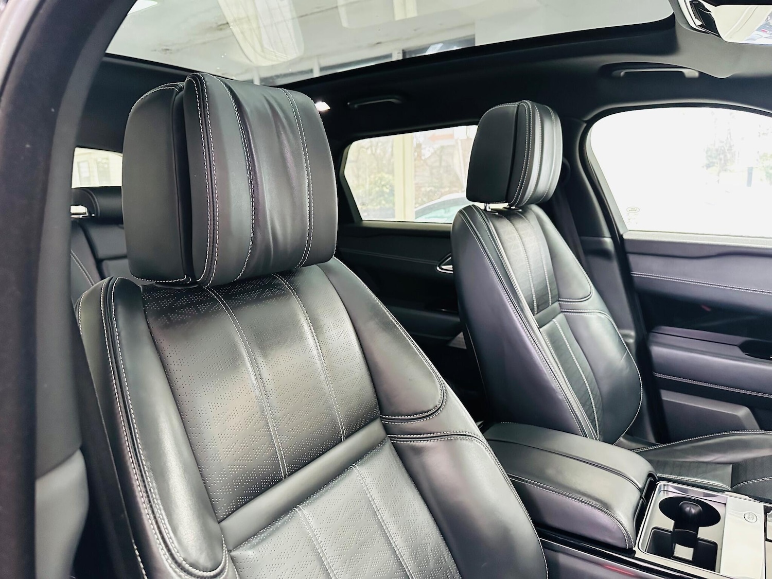 Used Land Rover Range Rover Velar for sale - 77238627: Photo 44