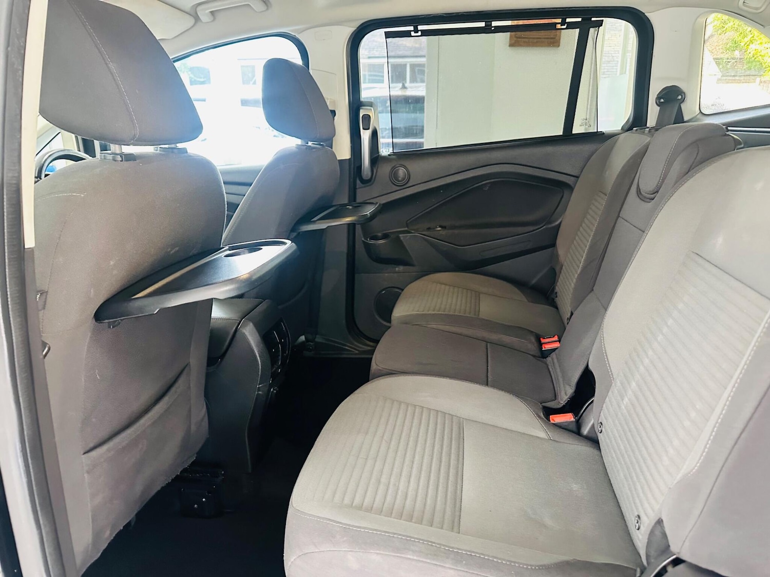 Vehicle 29