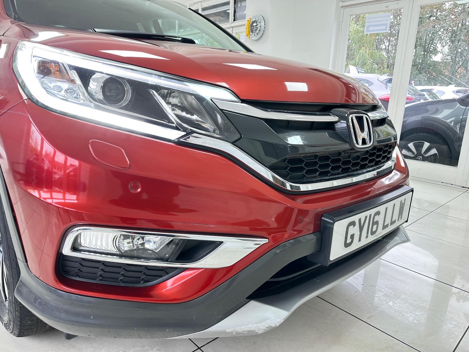Used Honda CR-V 2016 for sale - 76990410: Photo 32