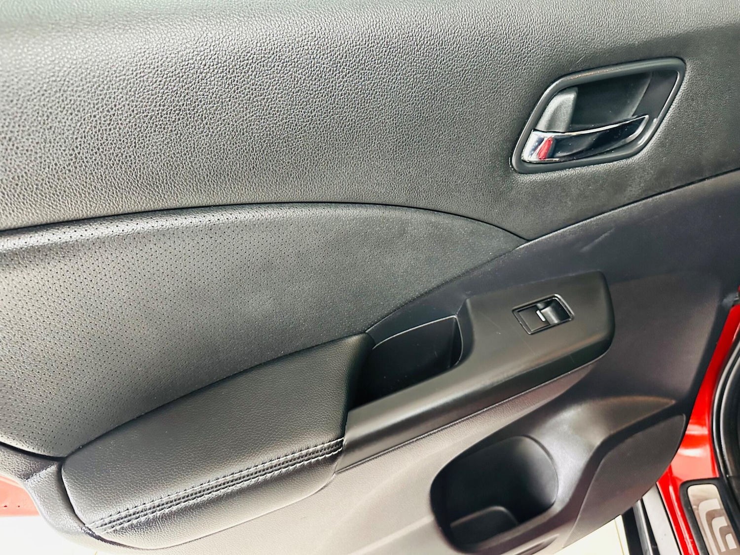 Used Honda CR-V 2016 for sale - 76990410: Photo 48